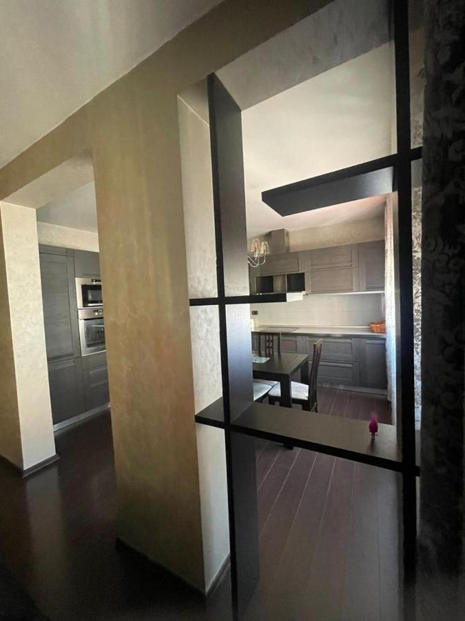 Luxury Apartment City Centre Tirana Exterior foto