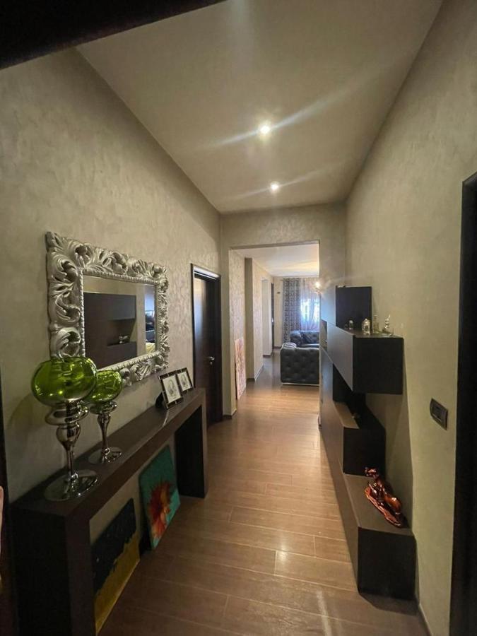 Luxury Apartment City Centre Tirana Exterior foto