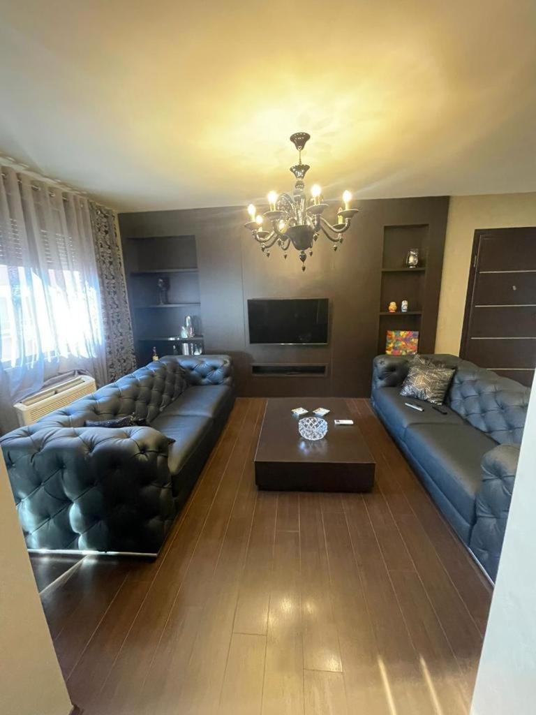 Luxury Apartment City Centre Tirana Exterior foto